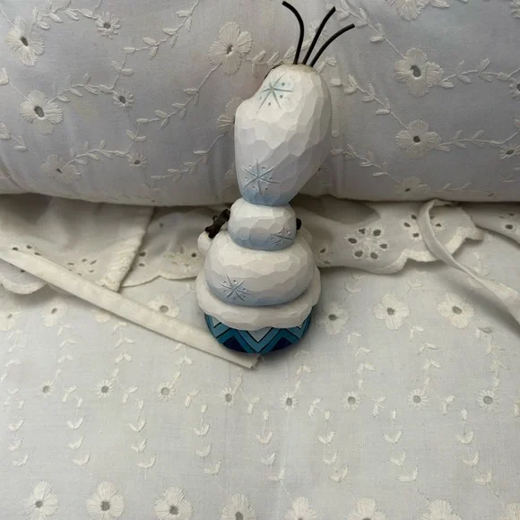 Disney Jim Shore Olaf Silly Snow Man Figurine - Picture 2 of 3